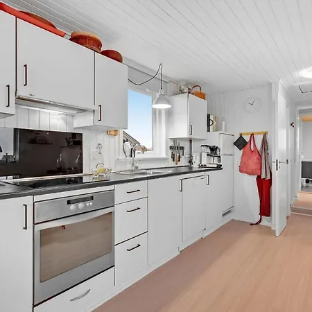 Ferienhaus 3 Bedroom Nice In